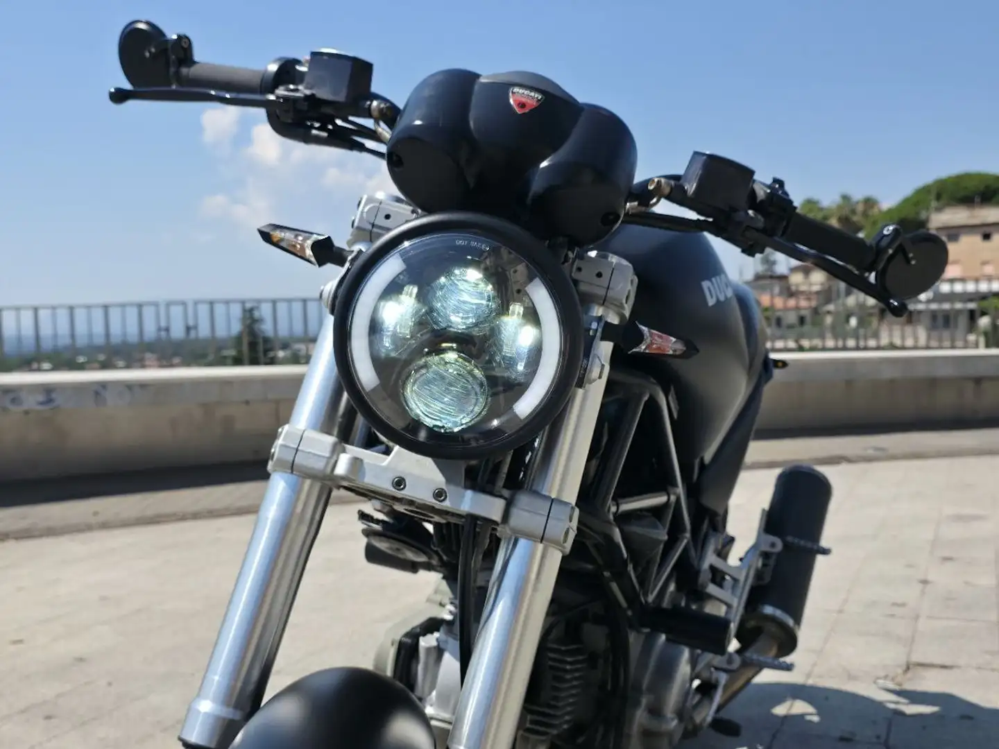 Ducati Monster 600 Dark-depotenziata A2 a libretto scrivibile epoca Noir - 2