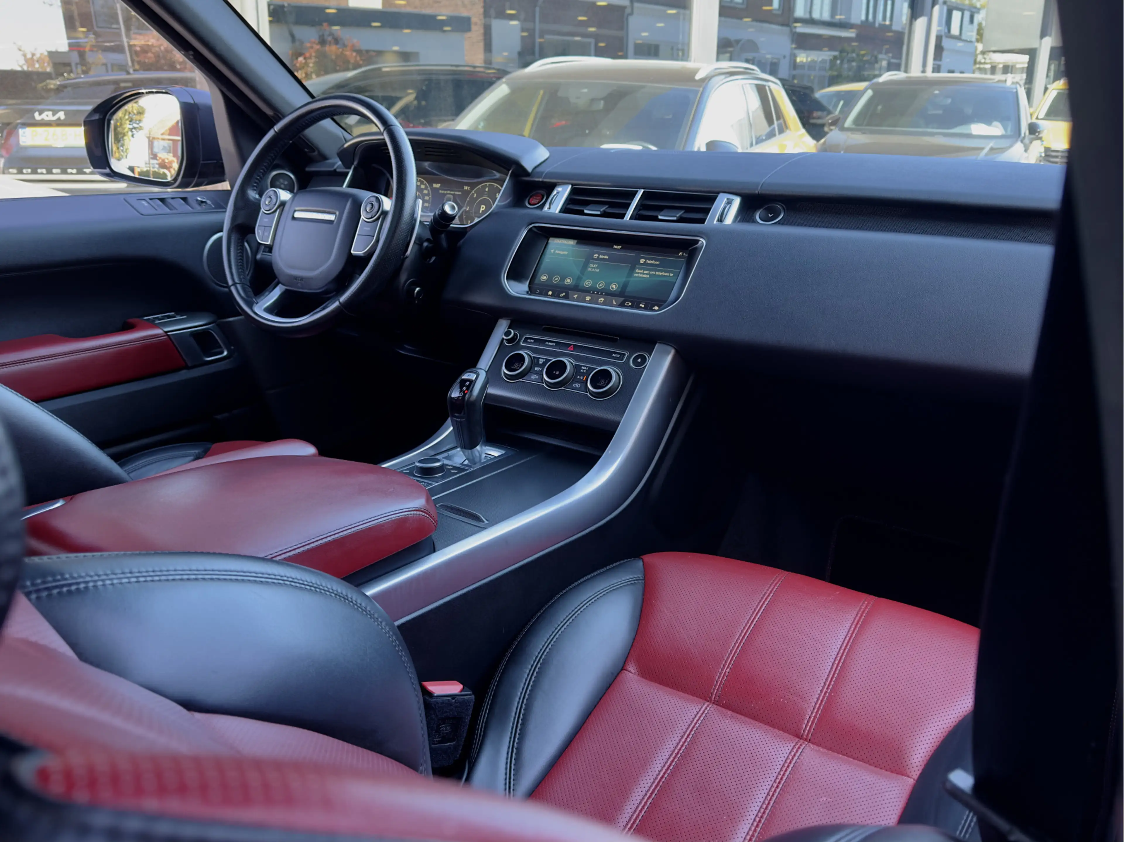 Land Rover Range Rover Sport 3.0 SDV6 ACTIE! BETAAL NU 50% 13450 DE REST IN 2JR — photo 2