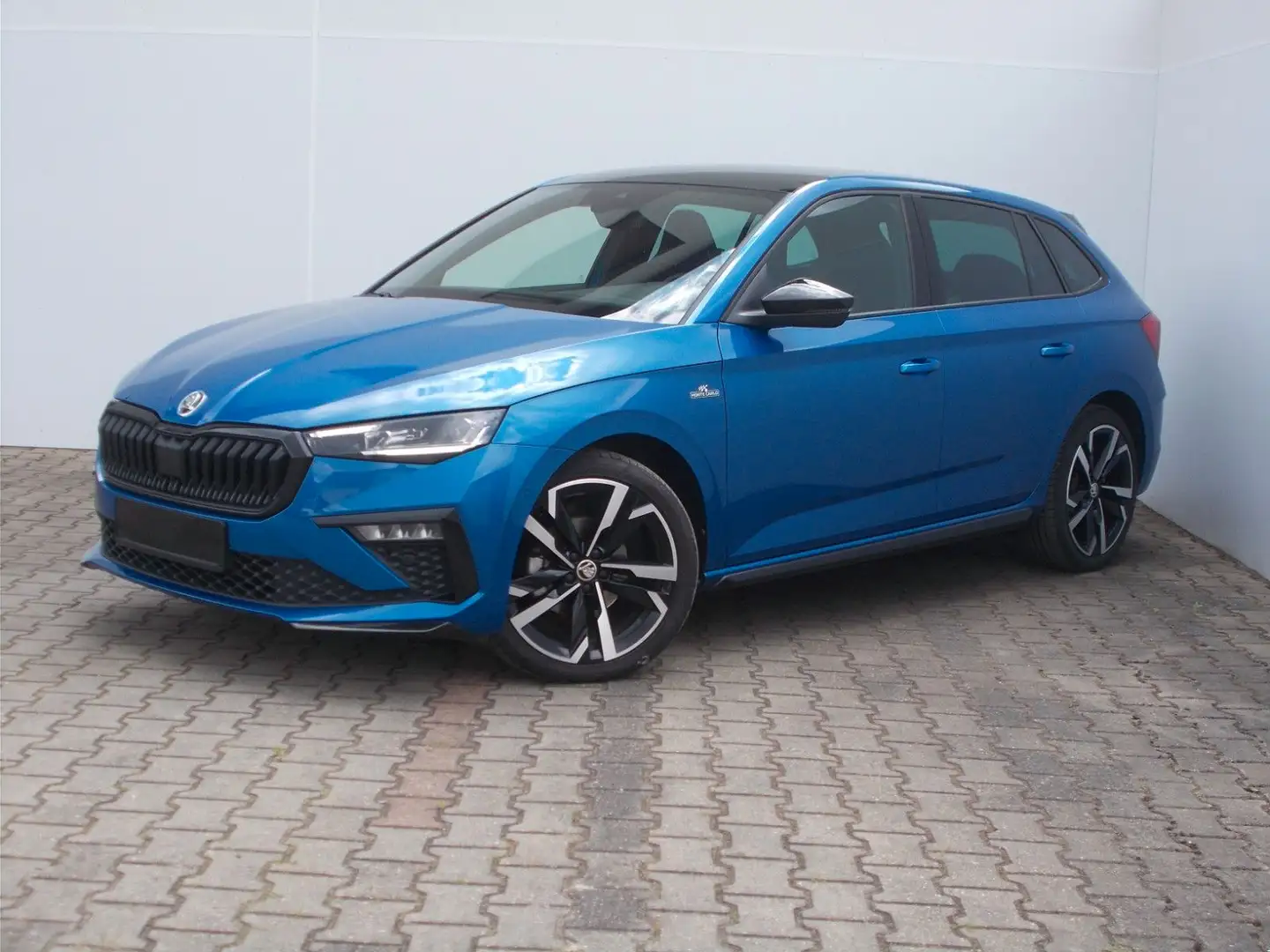 Skoda Scala 1.5 TSI DSG  Monte Carlo mit vielen Extras Blau - 2