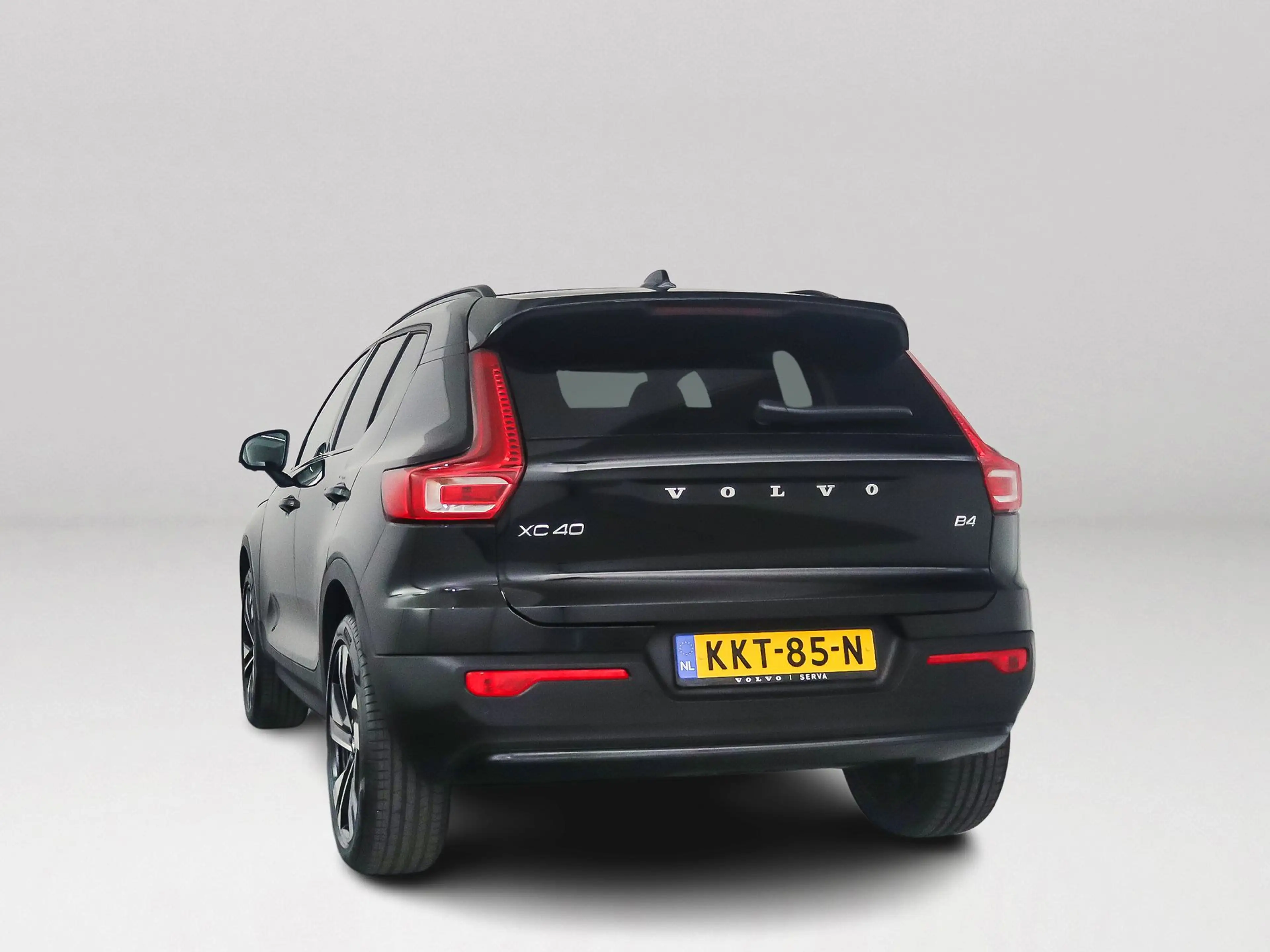Volvo XC40 B4 Plus Dark | Panoramadak | 360° camera | Harman — photo 12
