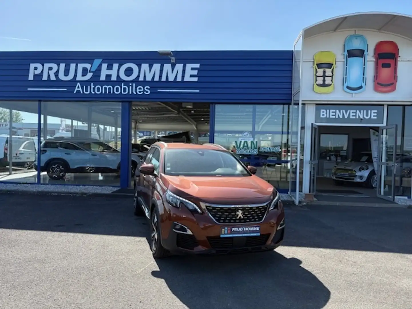 Peugeot 3008 1.5 BLUEHDI 130CH E6.C ALLURE S\u0026S Brun - 1