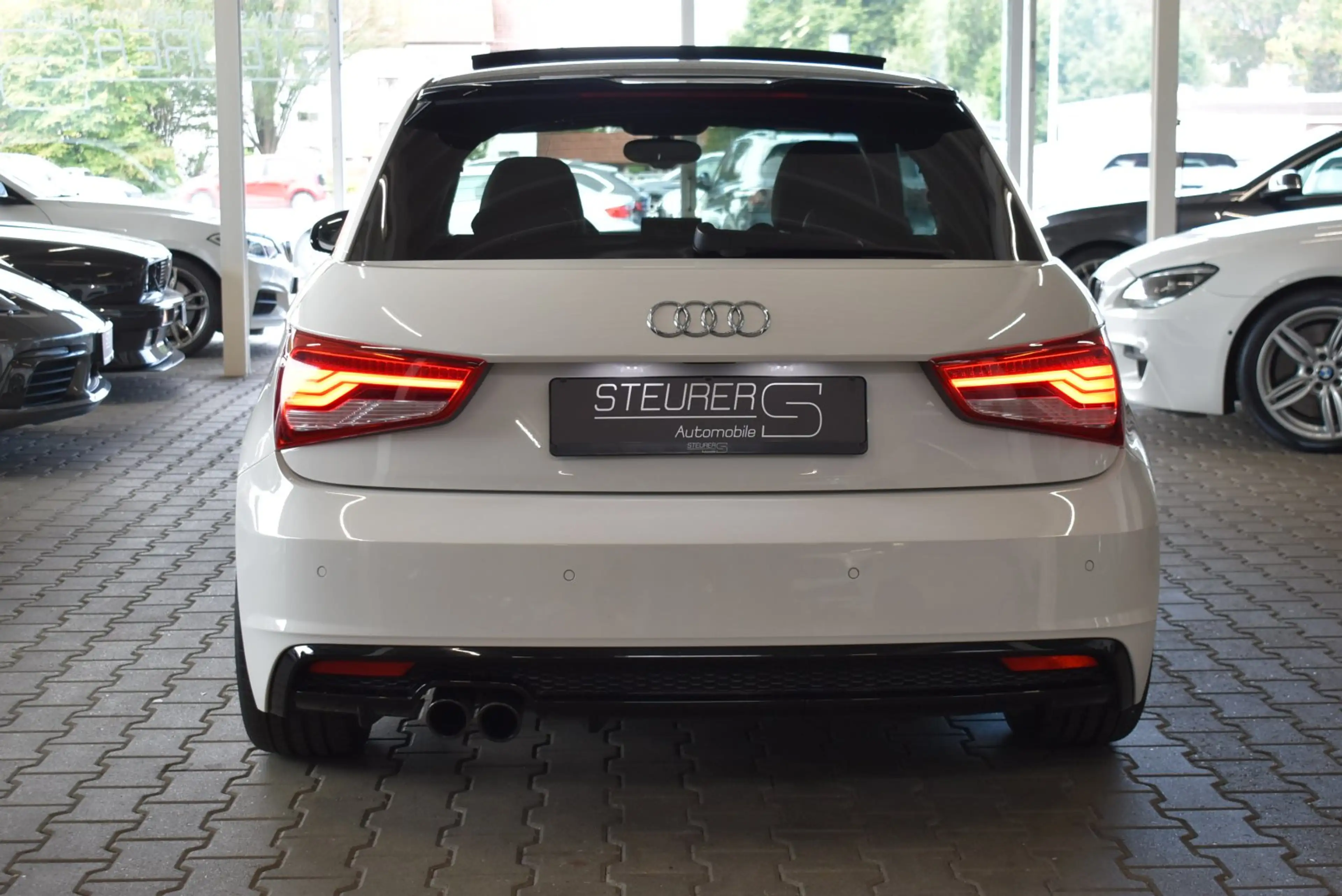 Audi A1 1.8 TFSI sport S-Line Xenon 18 Zoll Rotor Panodach — photo 5