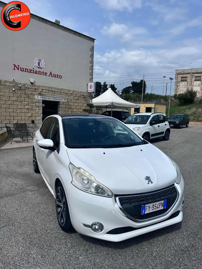 Peugeot 208 1.4 8V HDi 68CV 3p. Allure Neopatentati+Tetto pan Blanc - 1