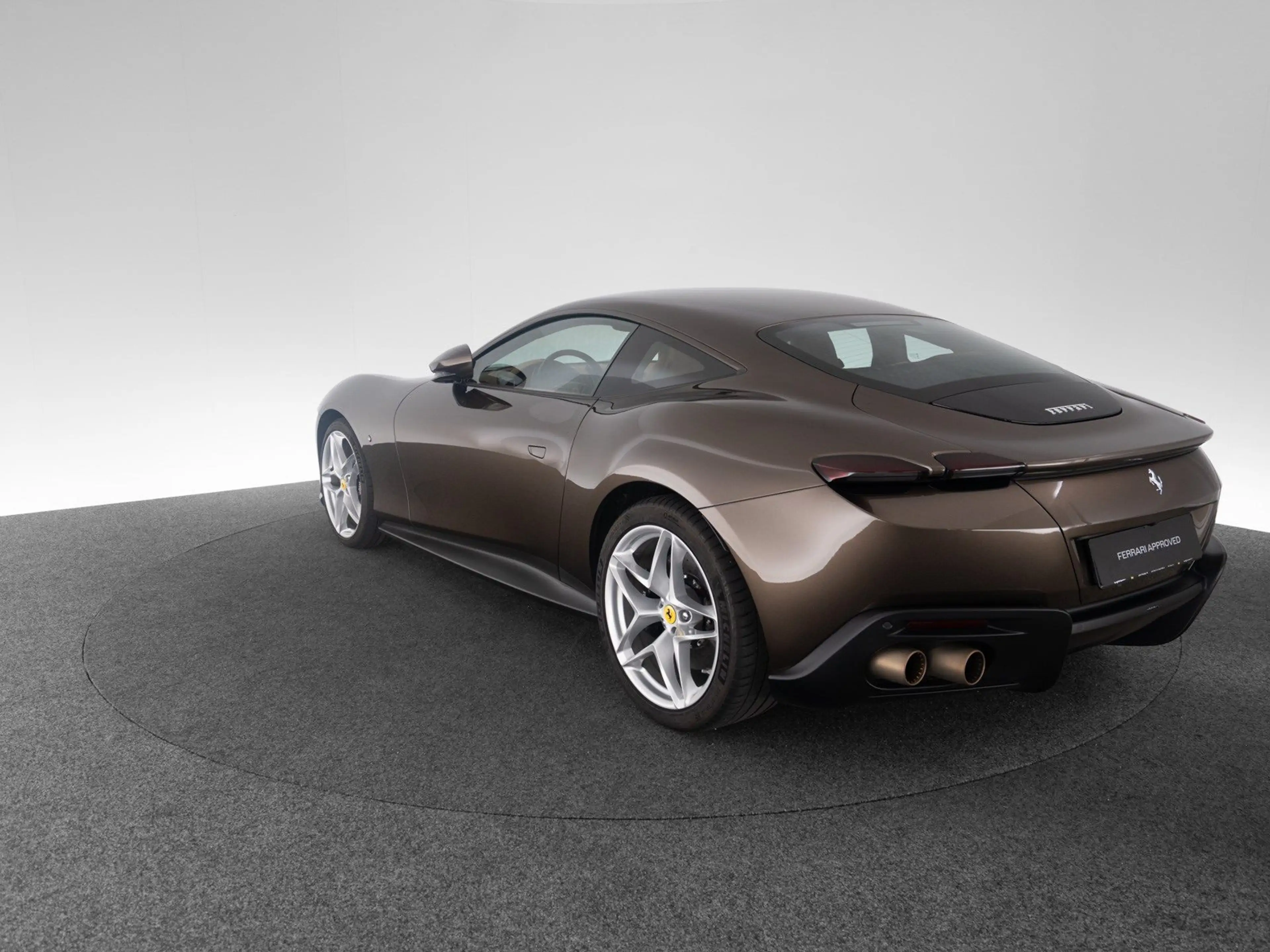 Ferrari Roma FERRARI SINGEN — photo 7