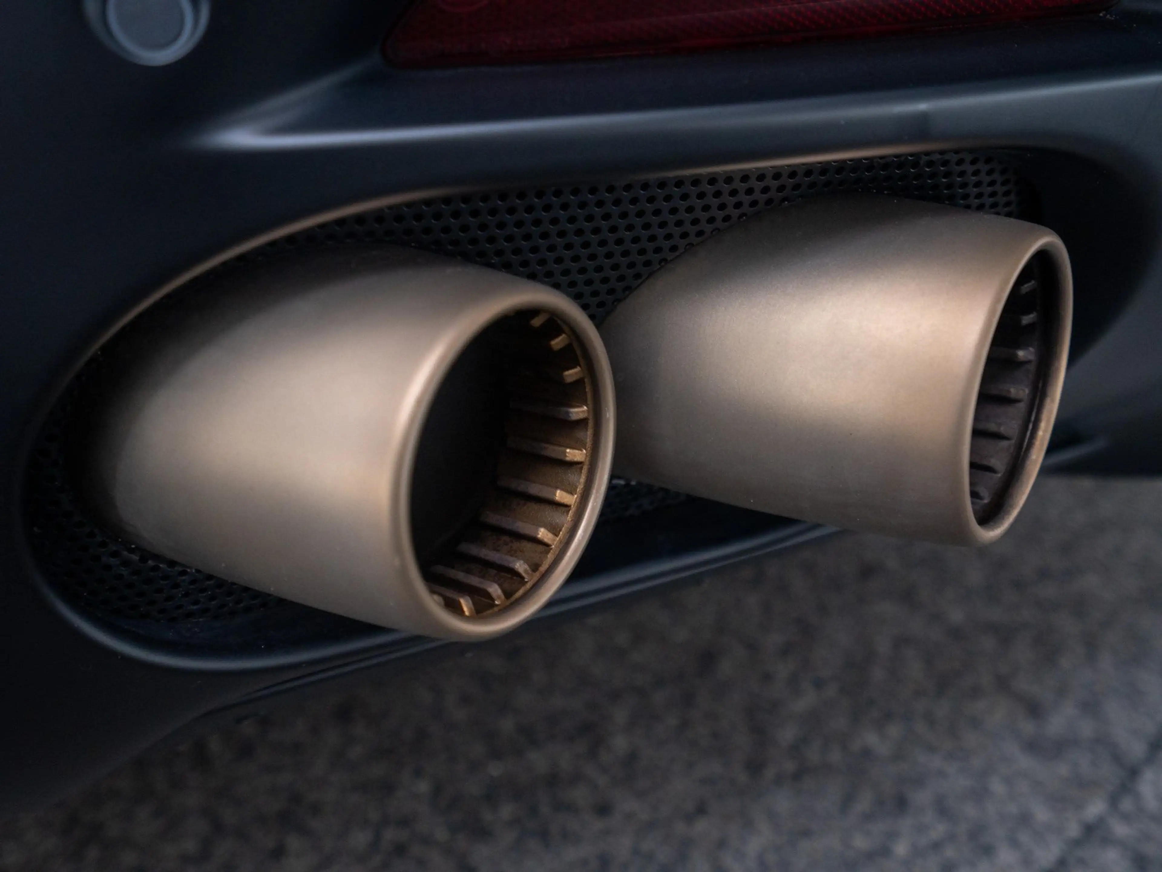 Ferrari Roma FERRARI SINGEN — photo 15