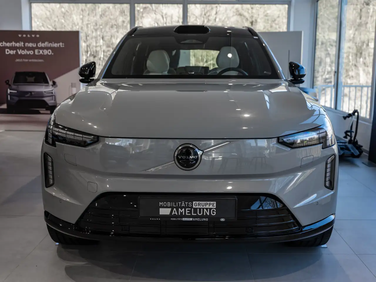 Volvo EX90 2026