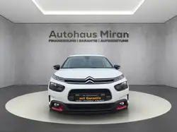 Citroën C4 Cactus PureTech Shine* 1 Hand* TÜV neu* Navi*