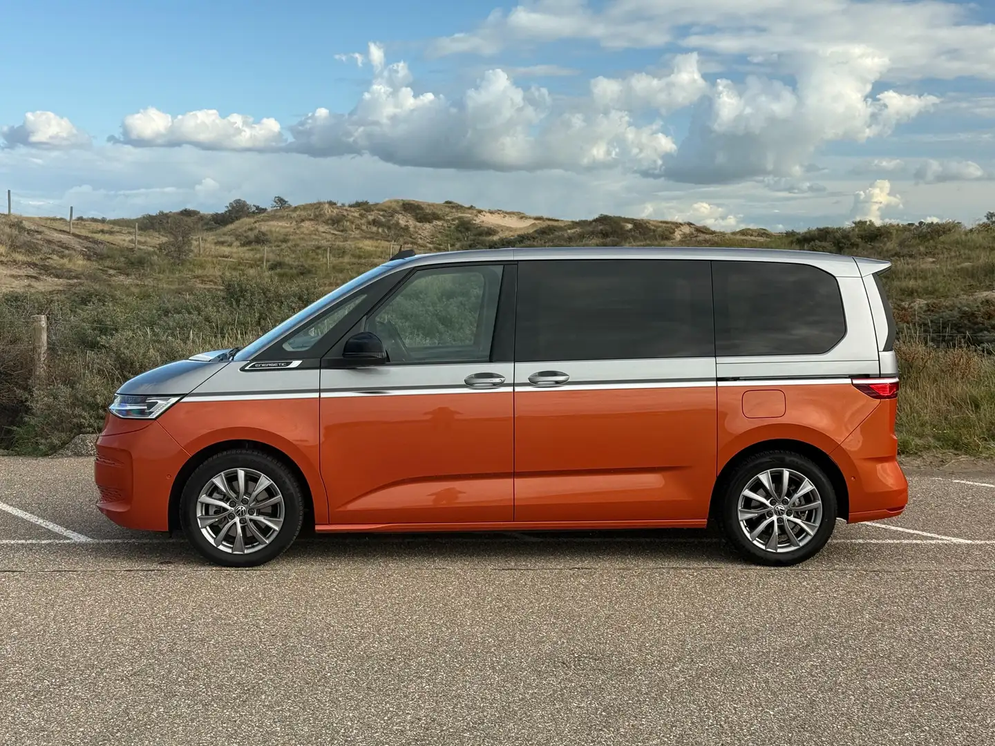 Volkswagen T7 Multivan ENERGETIC | Hybrid | Full option | H&K | 7 zitter Grijs - 1
