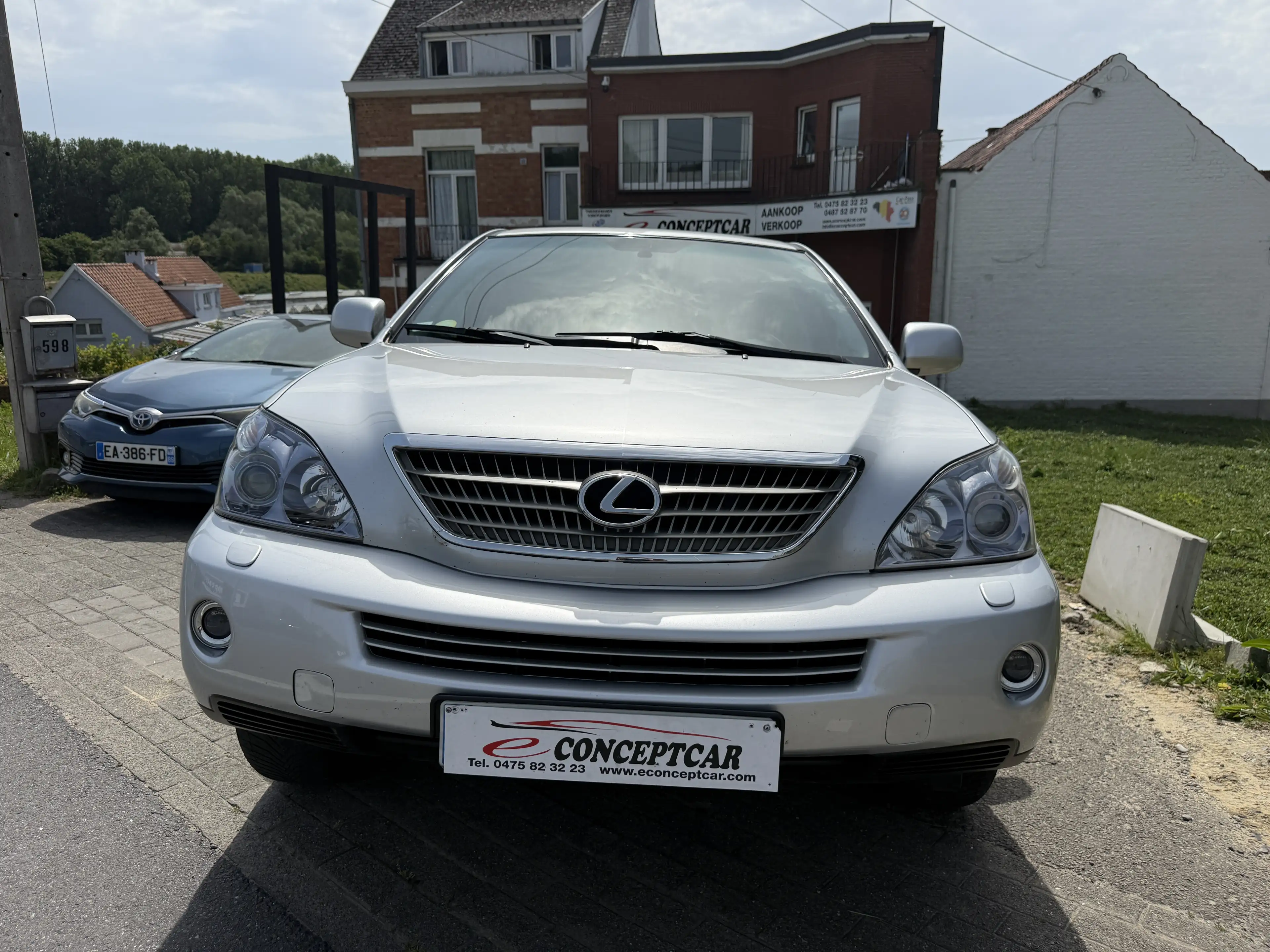 Lexus RX 400 RX 400h 3.3i V6 24v Platinum — photo 2
