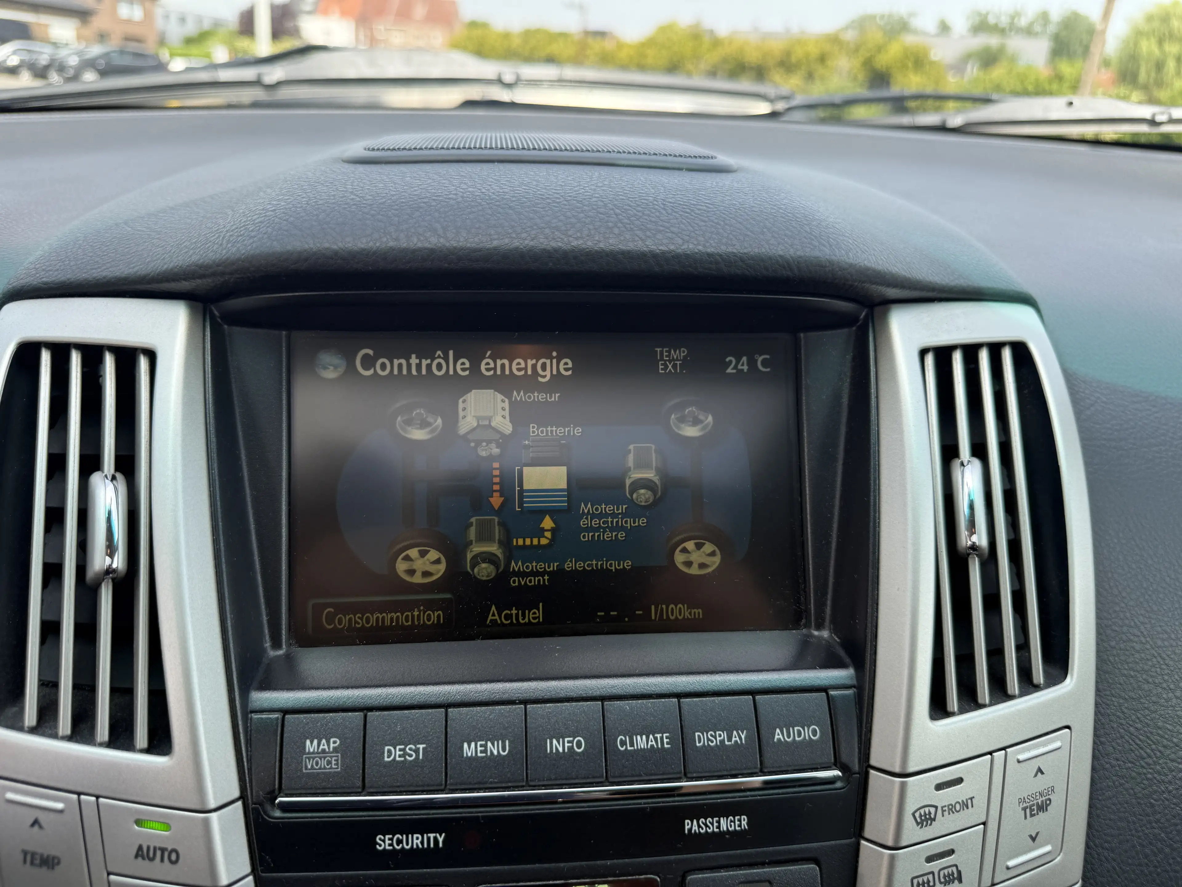 Lexus RX 400 RX 400h 3.3i V6 24v Platinum — photo 9