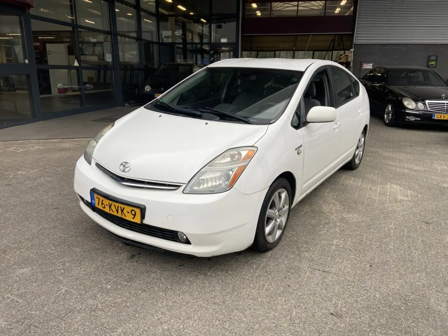 Toyota Prius 1.5 VVT-i Comfort Wit - 1