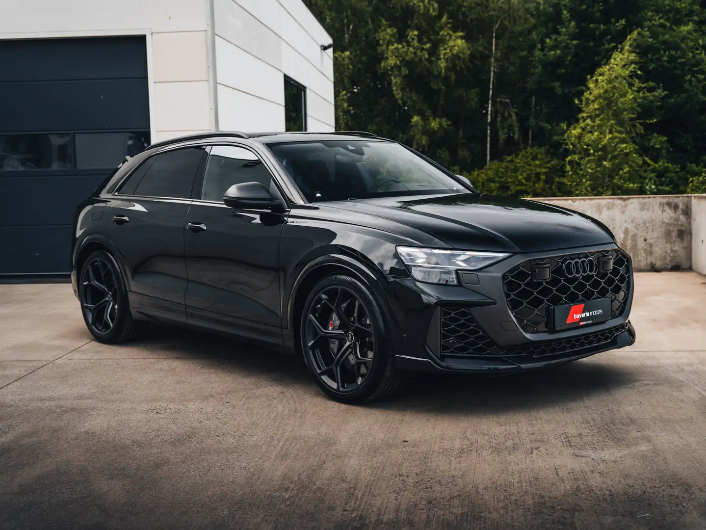 Audi RS Q8 Performance / New / Ceramic / Sunroof / Massage Zwart - 1