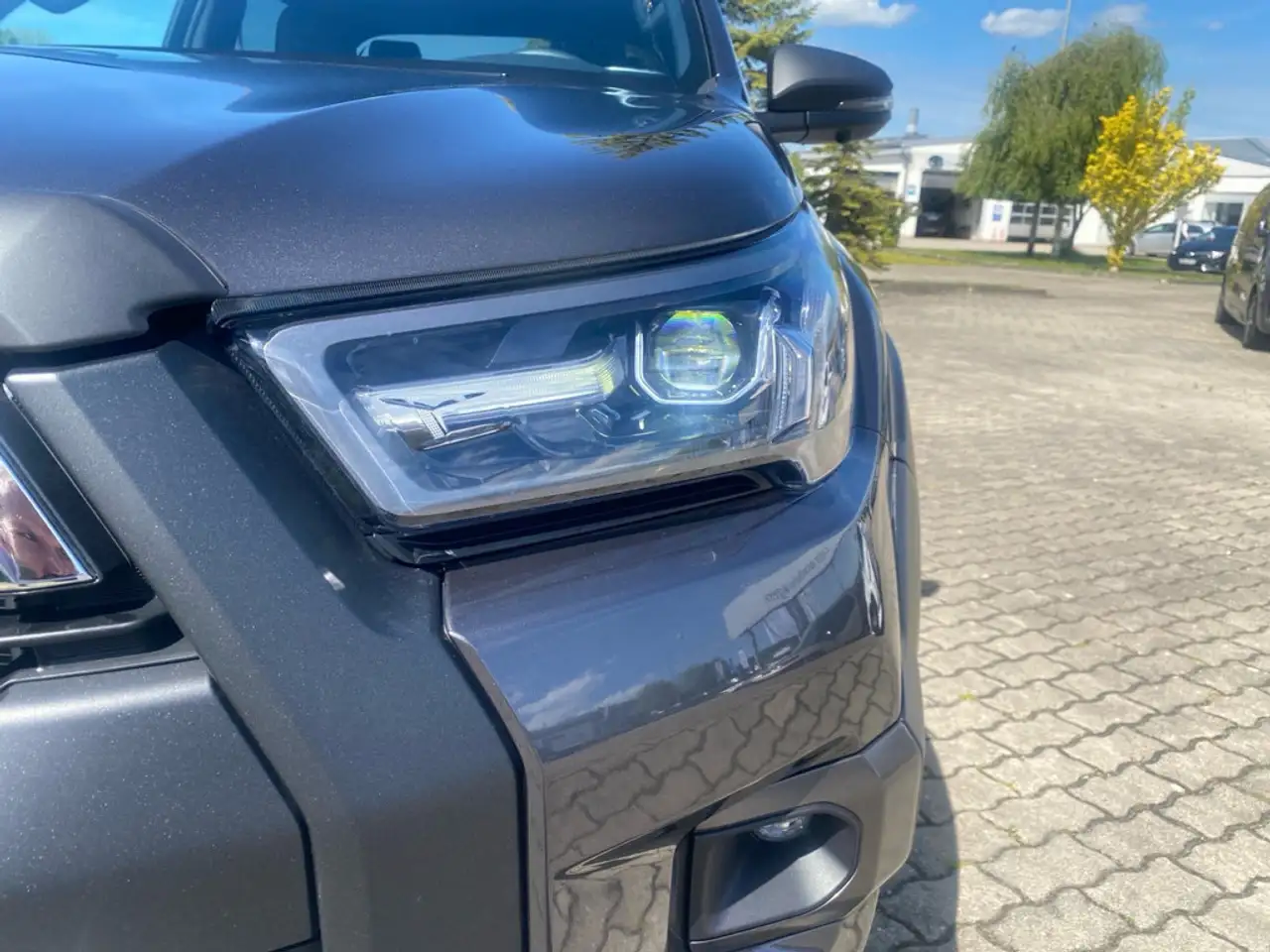 Toyota Hilux 2.8 Double Cab Invincible 4x4 Winterräd 8