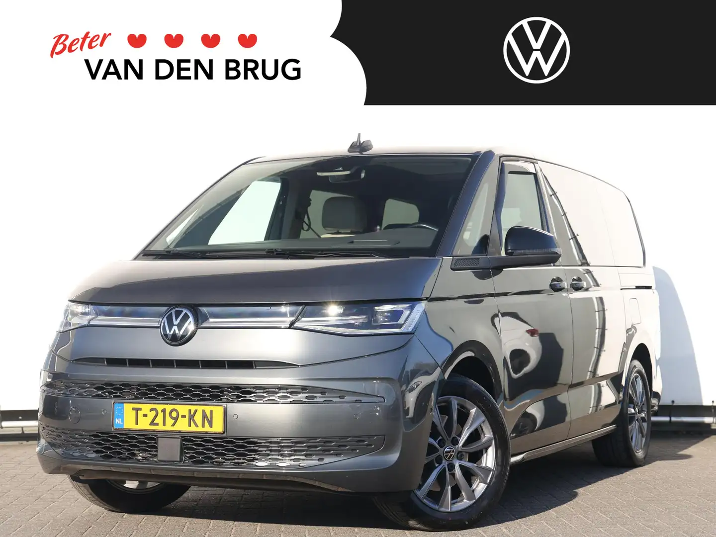 Volkswagen T7 Multivan 1.4 eHybrid 218PK DSG L2H1 Style | Panoramadak | A Grijs - 1
