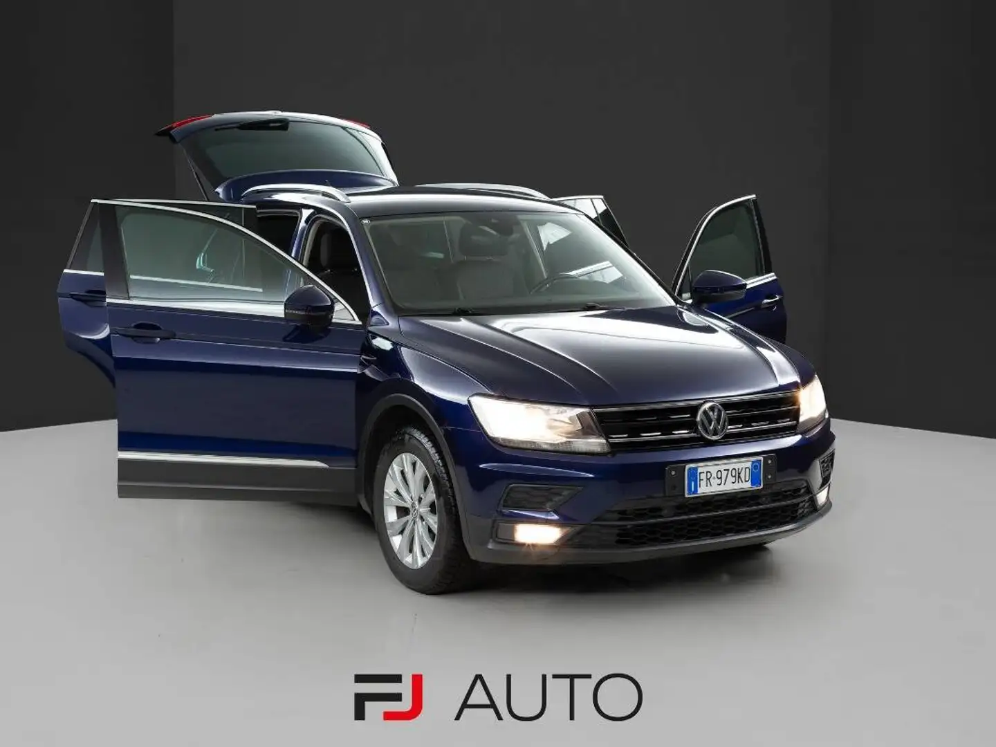 Volkswagen Tiguan 2.0 TDI Business 4motion 150cv DSG Blu/Azzurro - 2