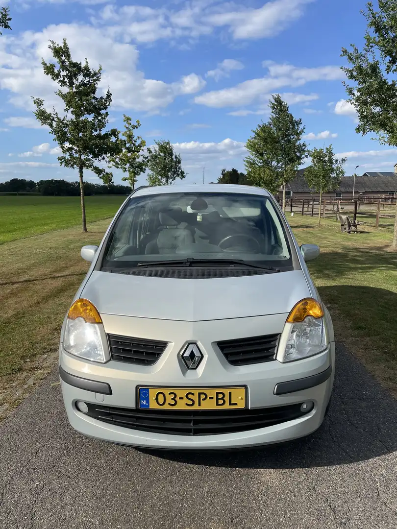 Renault Modus 1.6-16V Privilège Grijs - 2