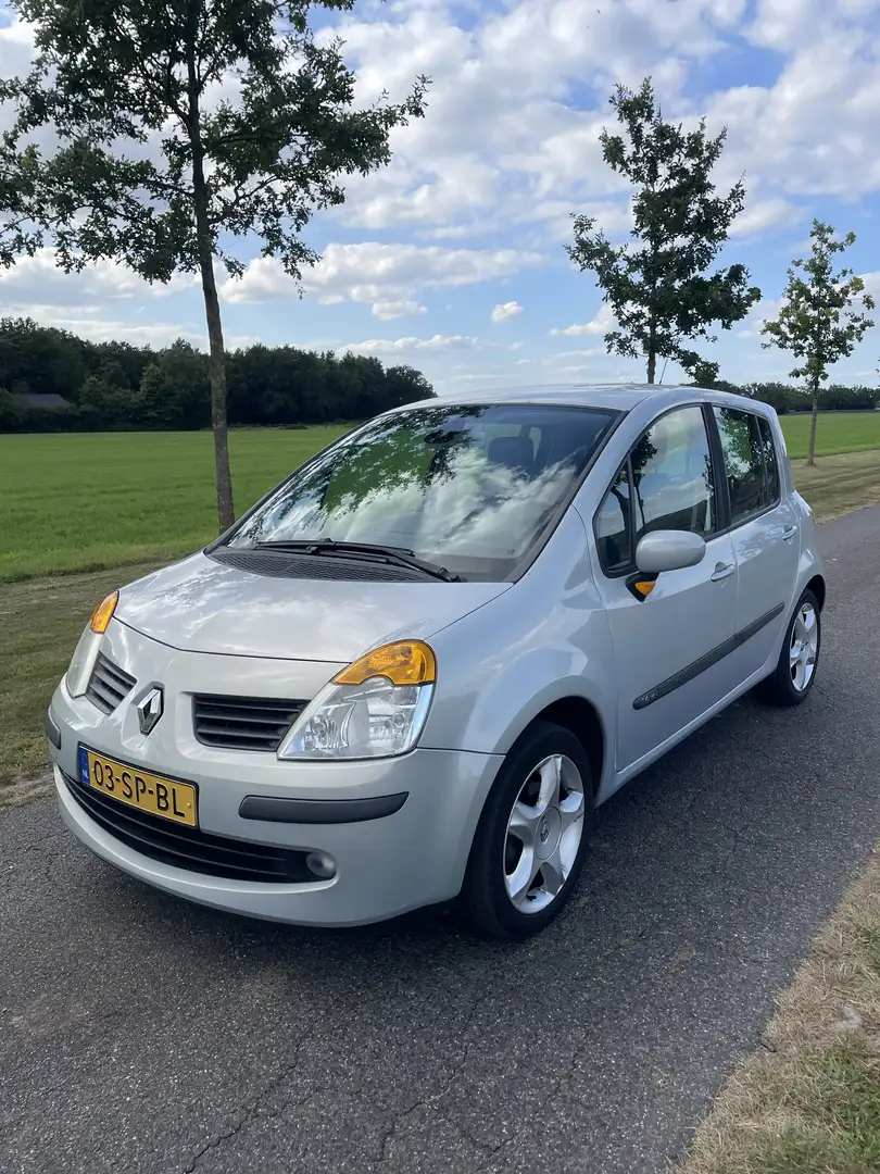 Renault Modus 1.6-16V Privilège Grijs - 1