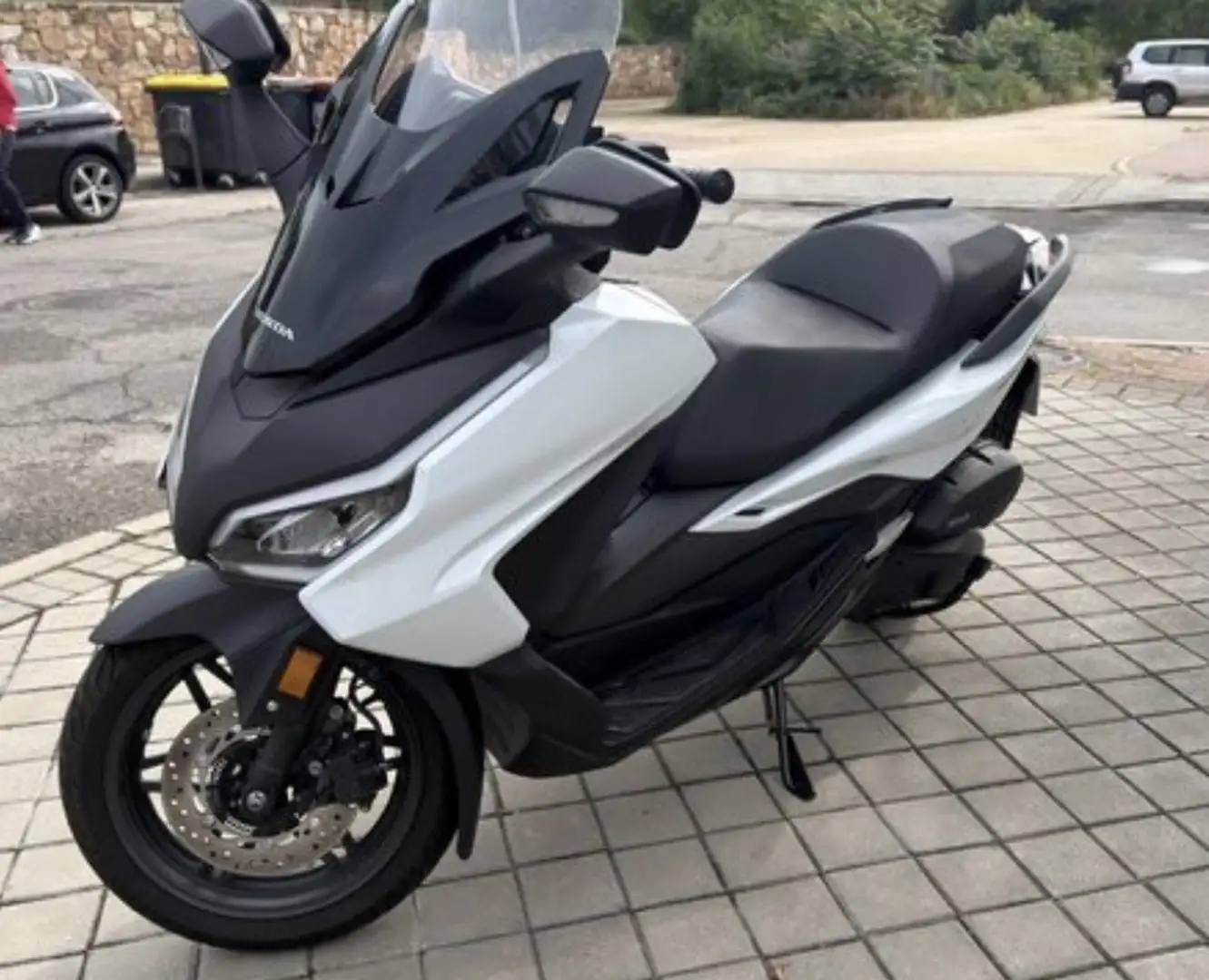 Honda Forza 125 Blanco - 1