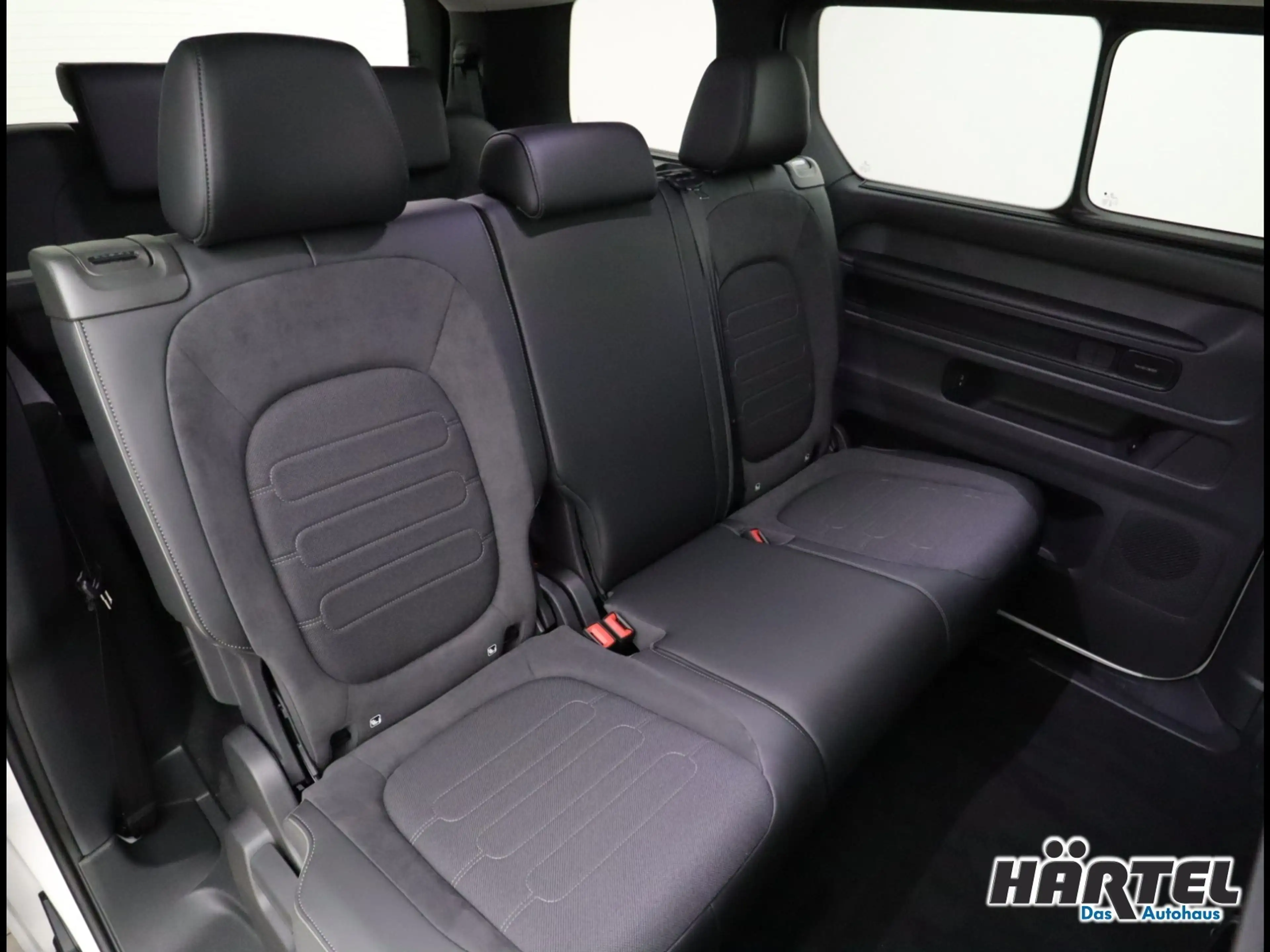 Volkswagen ID. Buzz ENERGY LR 7-SITZER 86 KWH AUTOMATIK Navi — photo 7