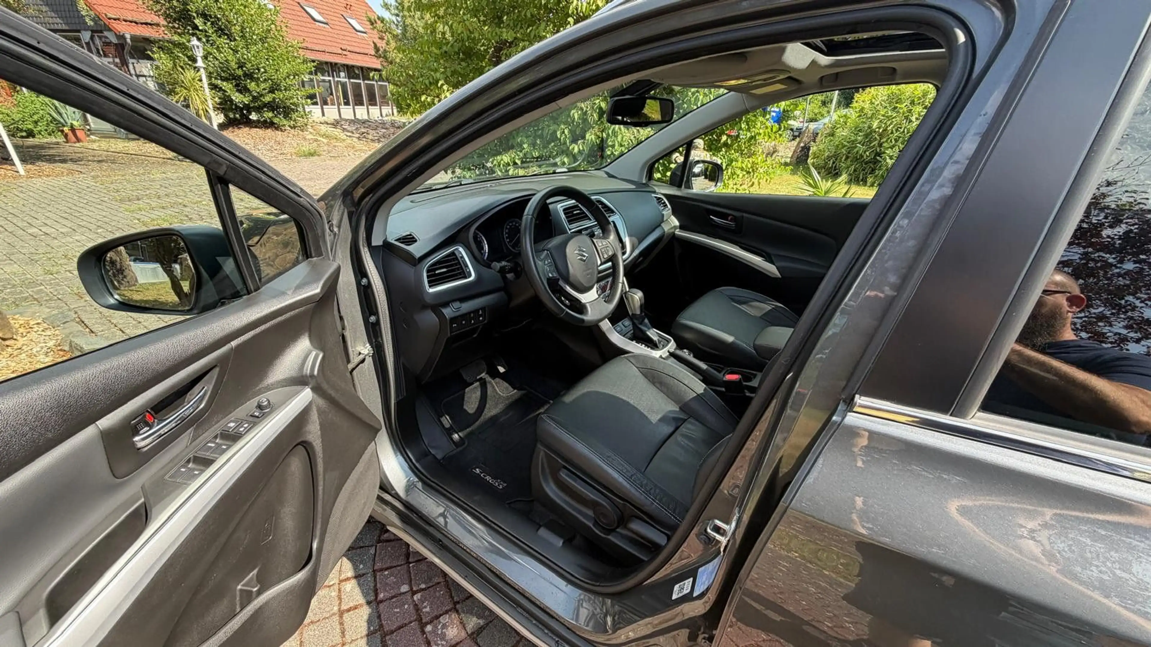 Suzuki SX4 S-Cross Comfort 4x4 — photo 8