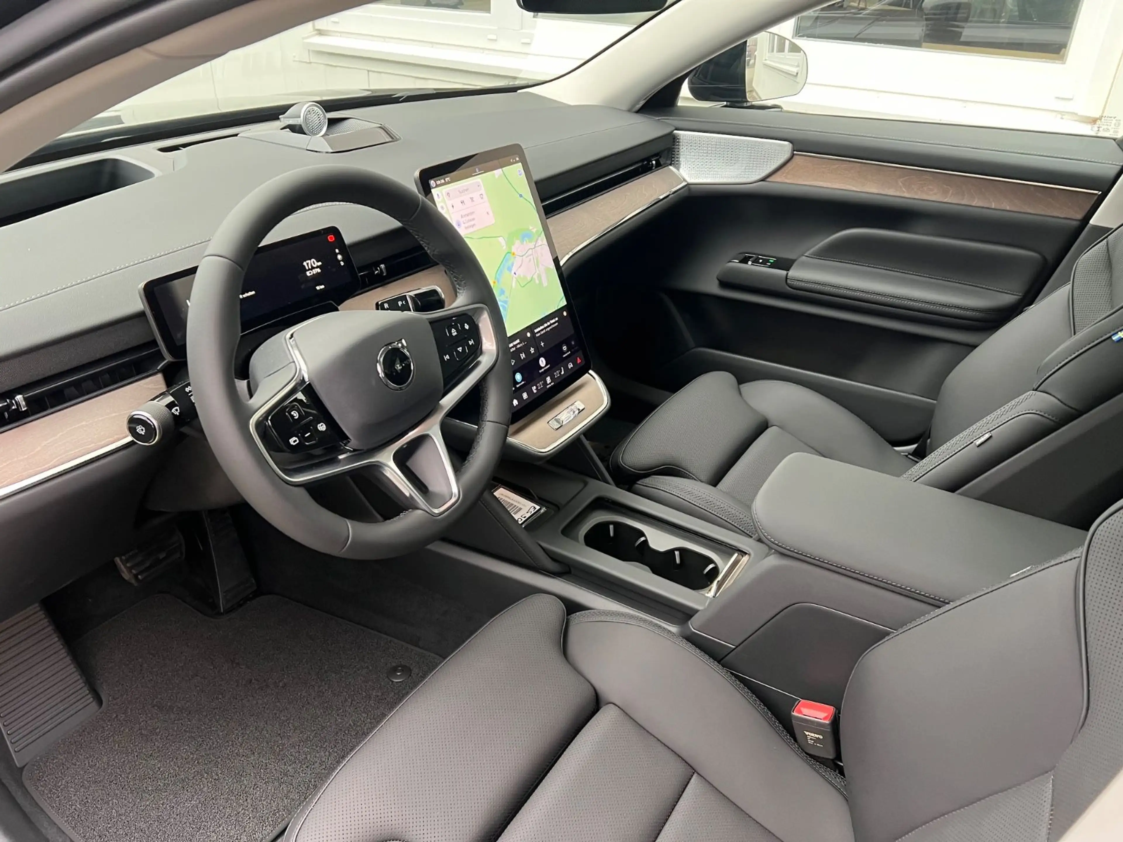 Volvo ES90 Single Motor Extended Range ULTRA LIDAR — photo 9