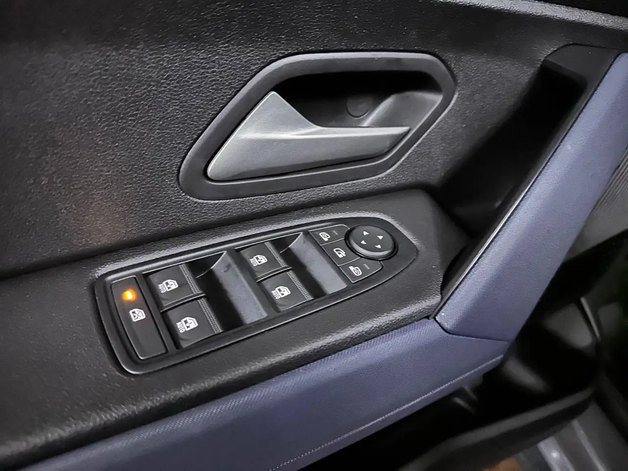 Dacia Duster 2026 — фото 10