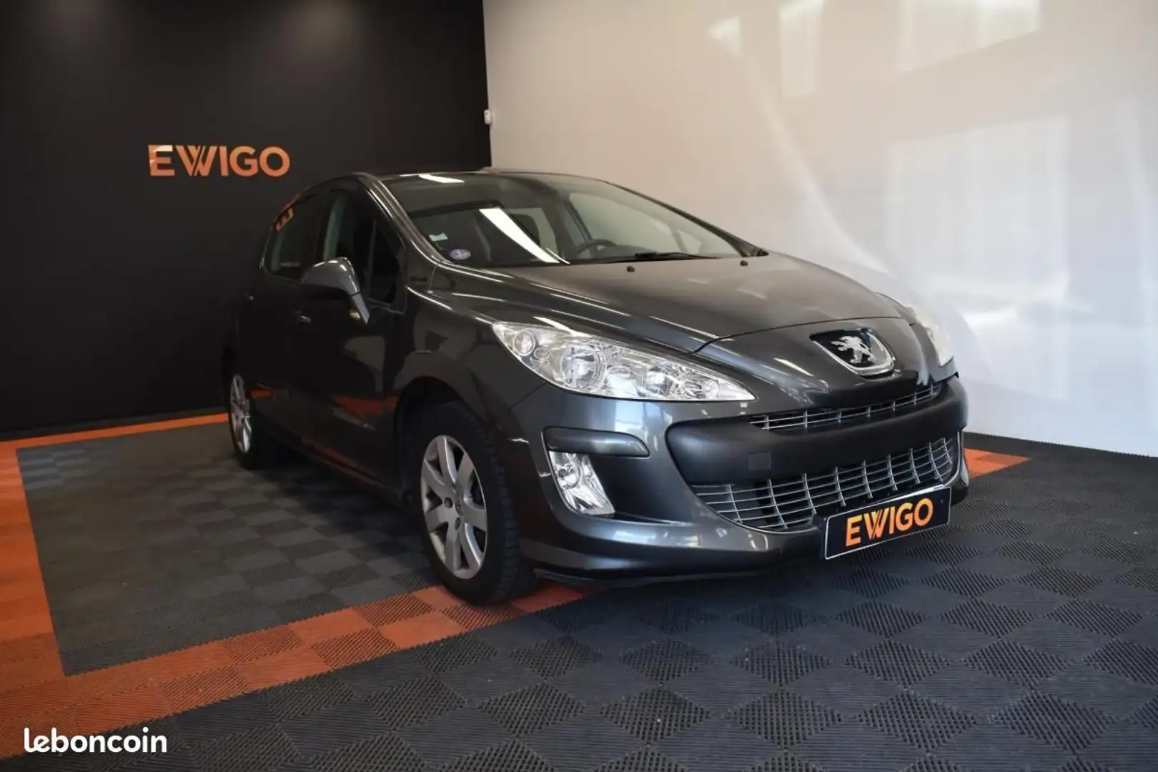 Peugeot 308 GENERATION-I 1.6 VTI 120ch RADAR AR SUIVI GARANTIE Gris - 1