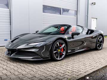 SF90 SPIDER FULL CARBON I RACE-SEATS I LIFT I JBL