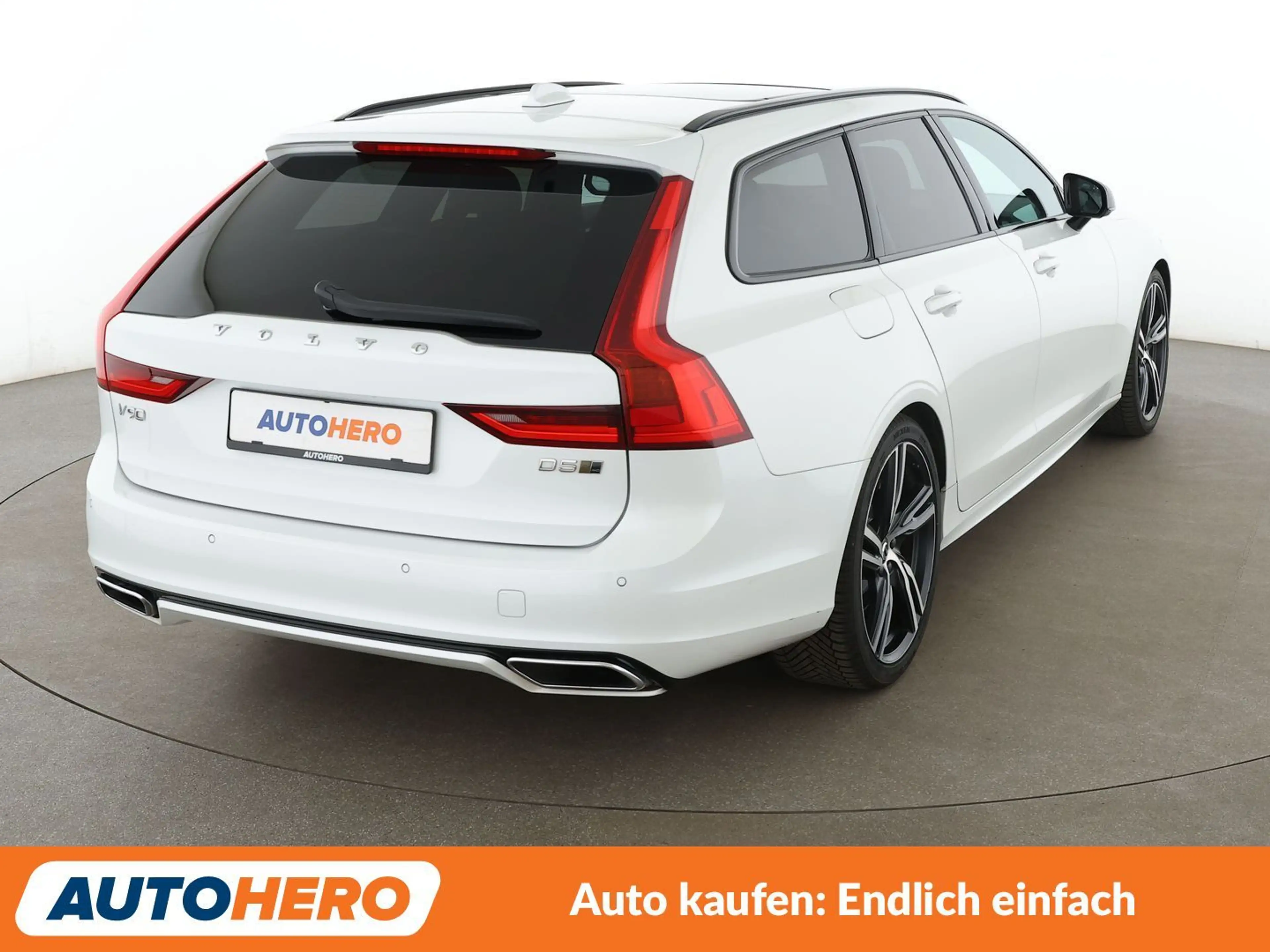 Volvo V90 2.0 D5 R-Design AWD Aut.*NAV*LED*PANO*CAM*SHZ* — photo 6