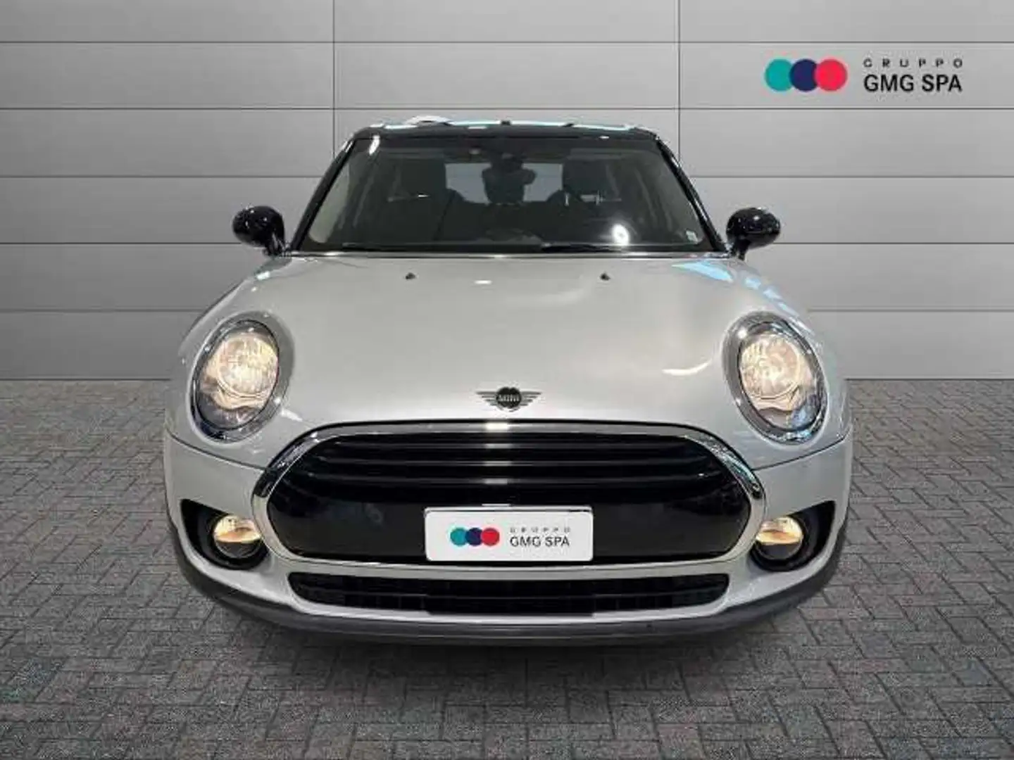MINI Cooper D Clubman Mini IV F54 2016 Clubman 2.0 Cooper D auto my18 Белый - 2