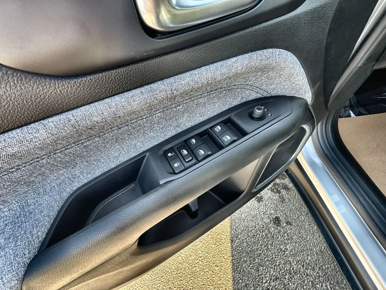 Jeep Compass photo Jeep Compass