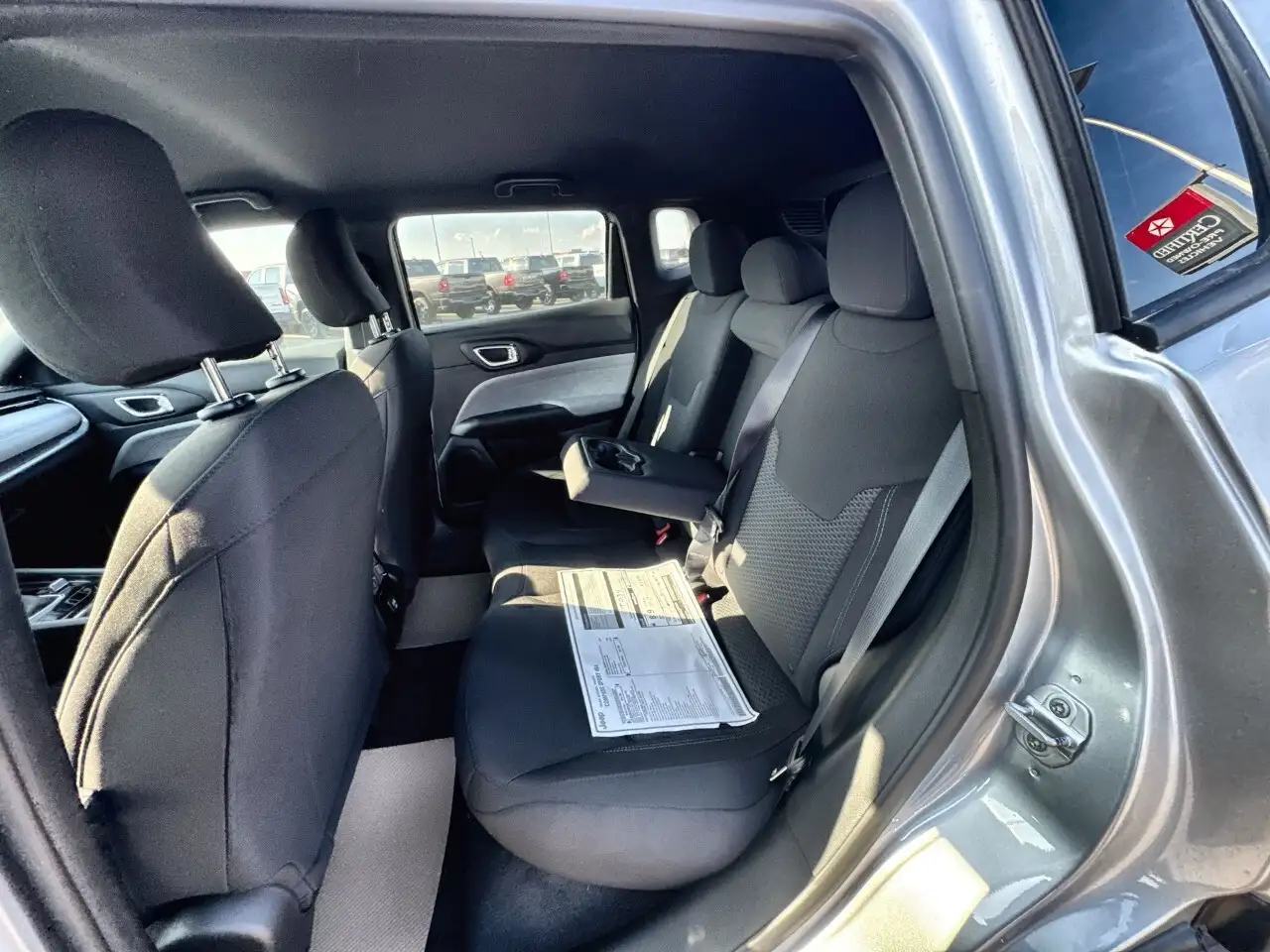 Jeep Compass photo Jeep Compass