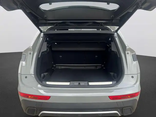 DS Automobiles DS 7 Crossback view 8
