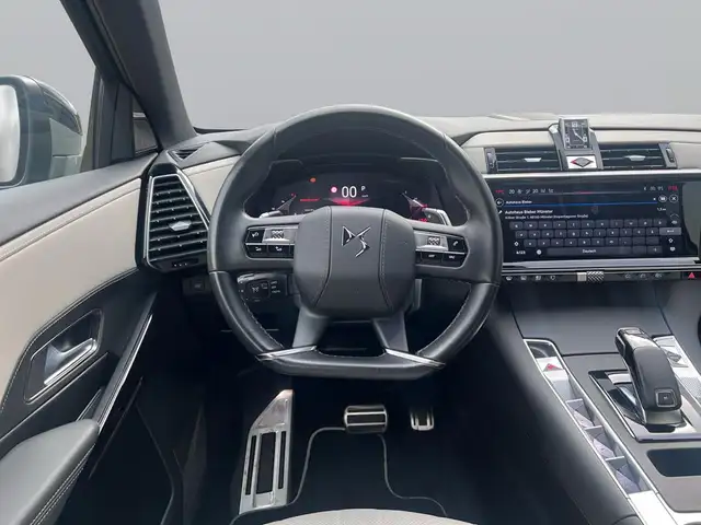 DS Automobiles DS 7 Crossback view 14
