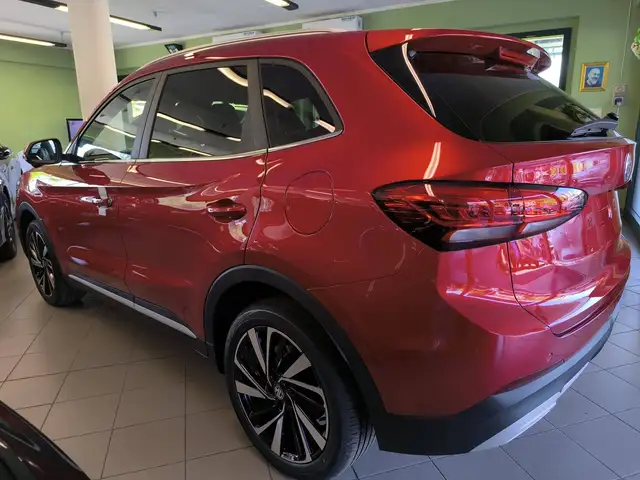 MG ZS view 9