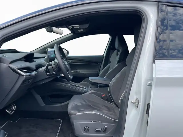 Skoda Elroq view 9