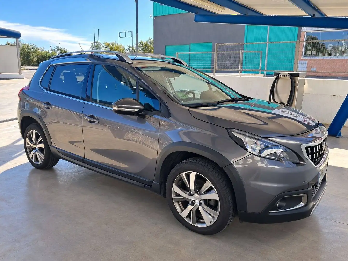 Peugeot 2008 2008 1.5 BlueHDI S Gris - 1