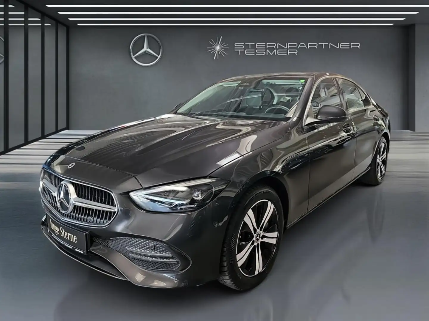 Mercedes-Benz C 300 e AVANTGARDE+MBUX+LED+DISTR+AMBIENTE+AHK Grau - 1