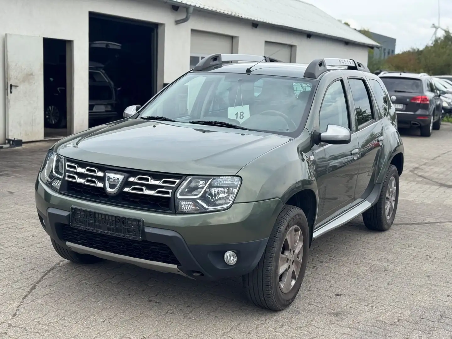 Dacia Duster dCi 110 4x2 Prestige Grün - 1