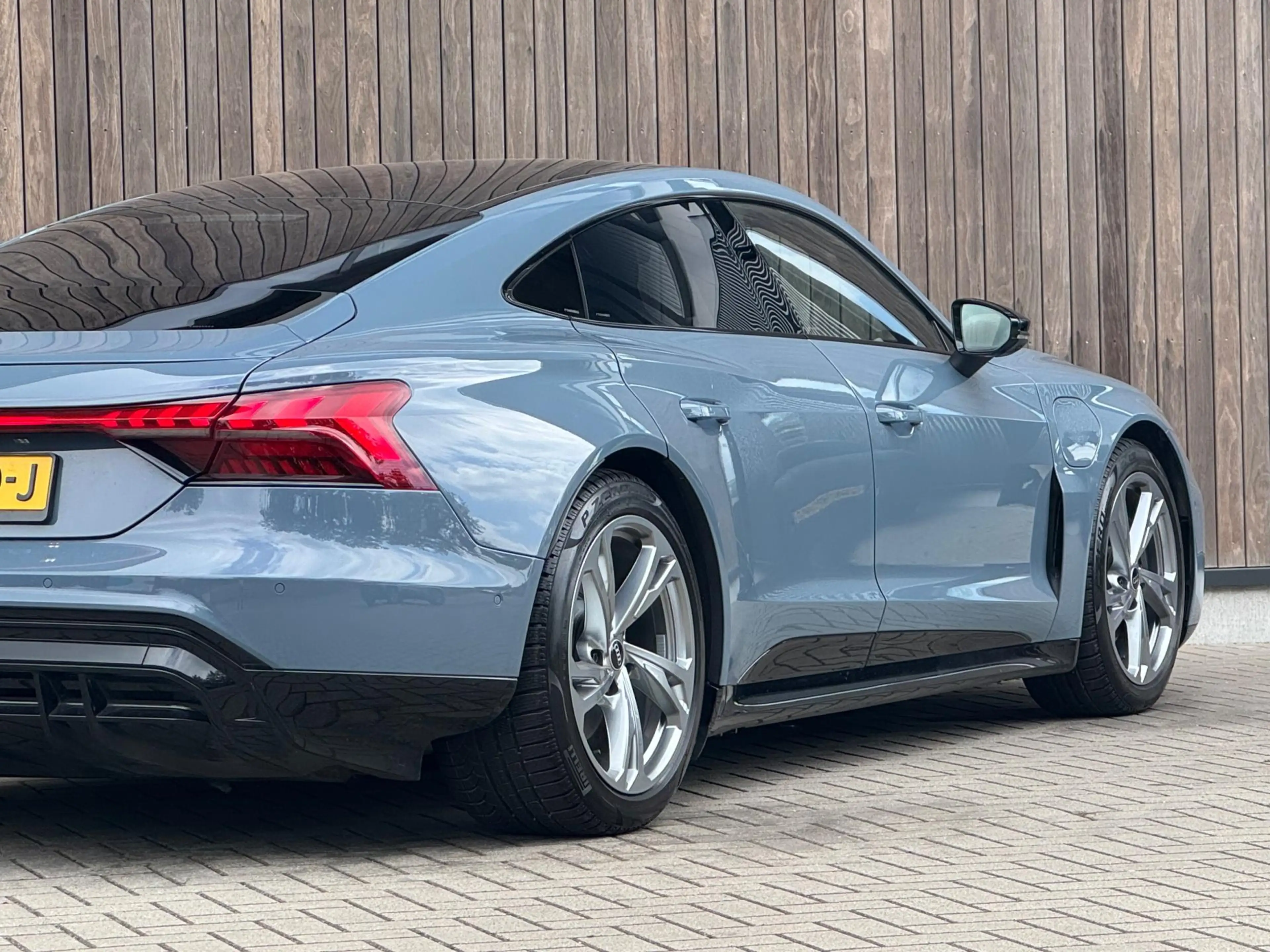Audi e-tron GT GT 93 kWh / B&O / ACC / 21' / 360 / Laser / — photo 44