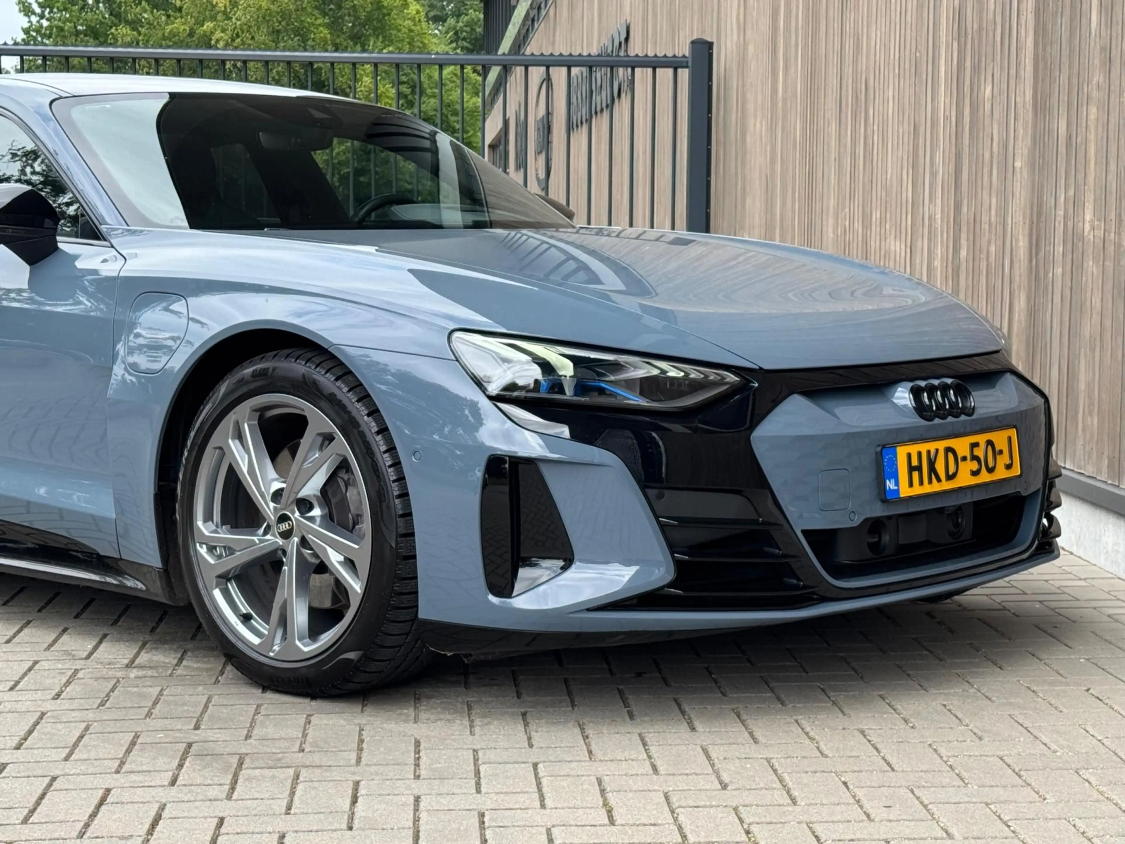 Audi e-tron GT GT 93 kWh / B&O / ACC / 21' / 360 / Laser / — photo 49