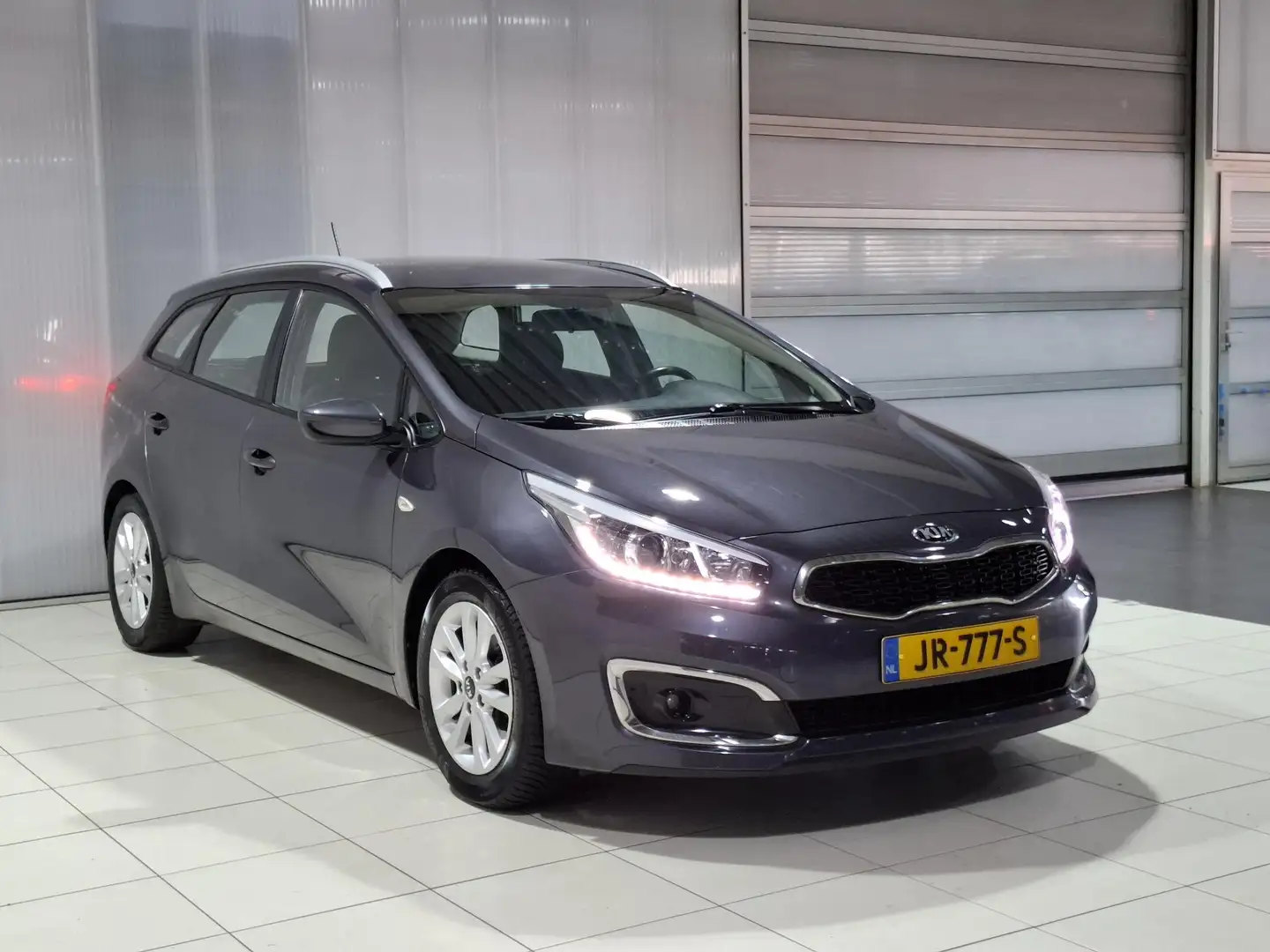 Kia Ceed SW / cee'd SW Sportswagon 1.6 GDI First Edition Trekhaak, Naviga Gris - 2