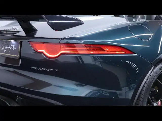 Jaguar F-Type view 10