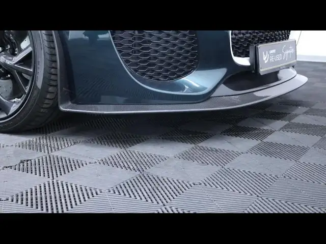 Jaguar F-Type view 7