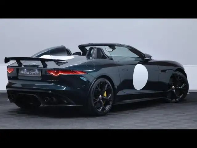 Jaguar F-Type view 5