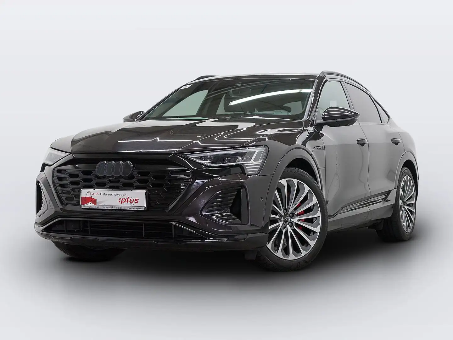 Audi Q8 e-tron 55 Q S LINE NP135 PANO LM21 Braun - 2