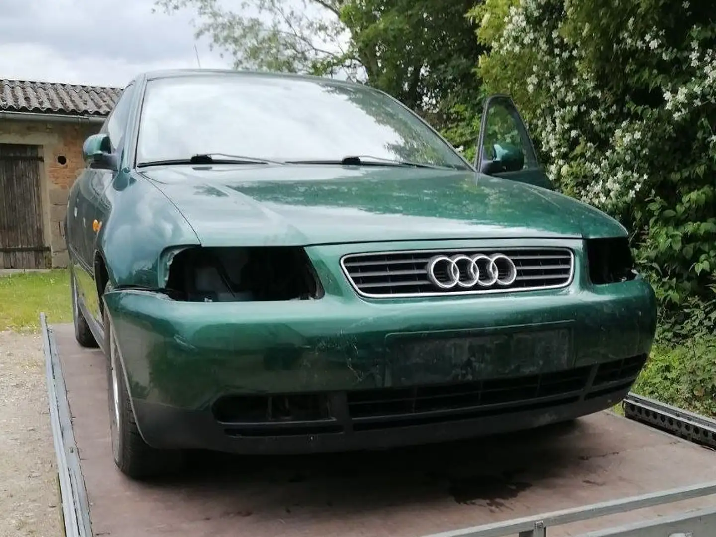 Audi A3 A3 1.6 Ambition Vert - 2