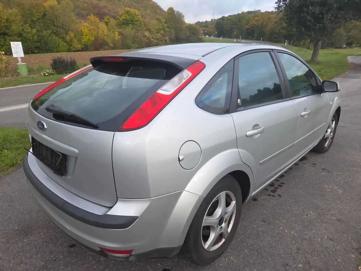 Ford Focus Focus 1.6 Ti-VCT Ghia Argent - 1