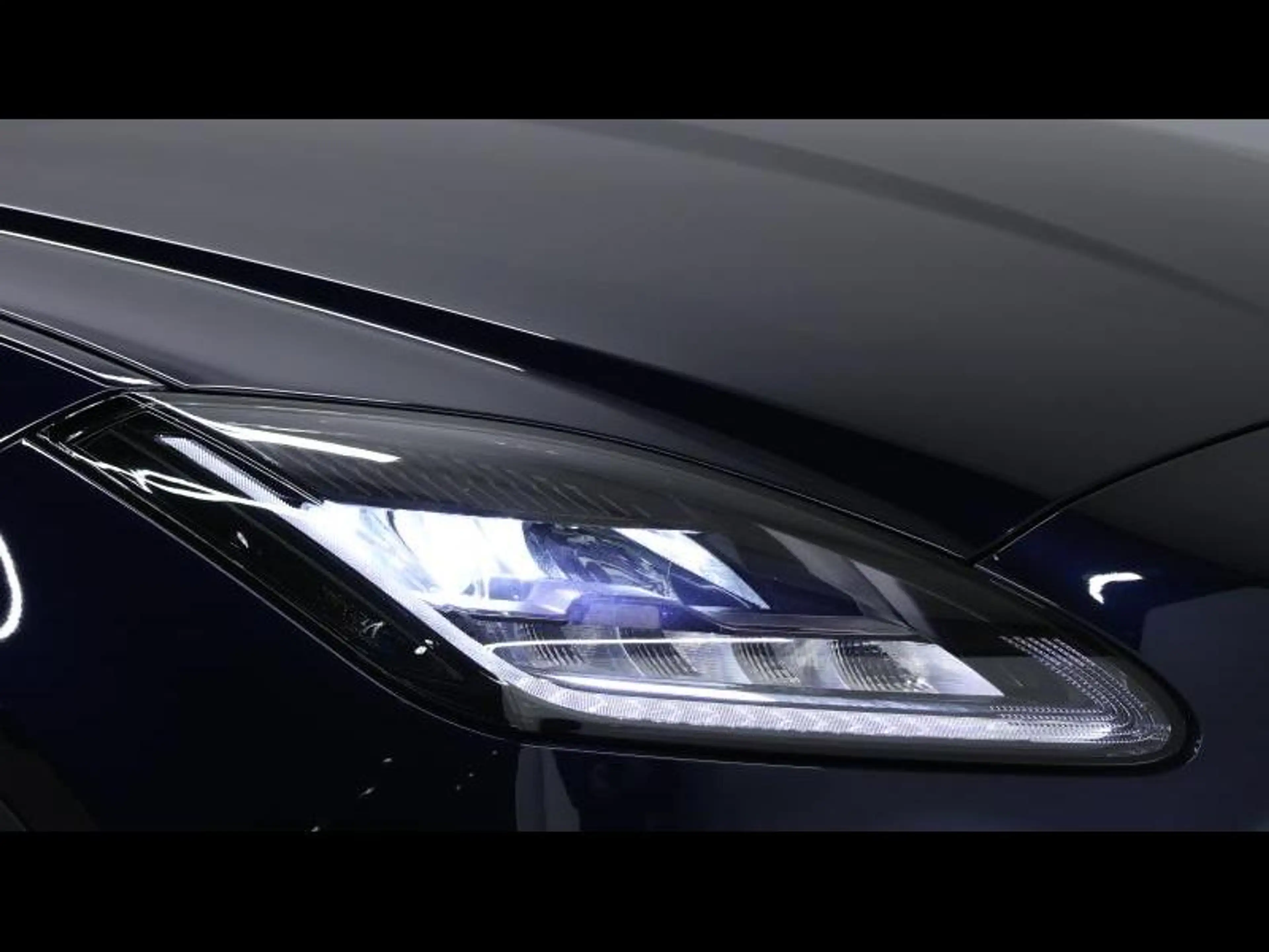 Jaguar E-Pace D165 R-Dynamic S AWD auto — photo 6