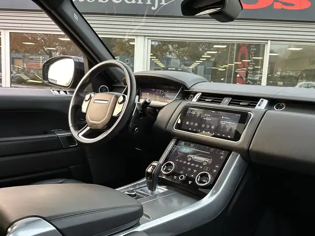 Land Rover Range Rover Sport view 6